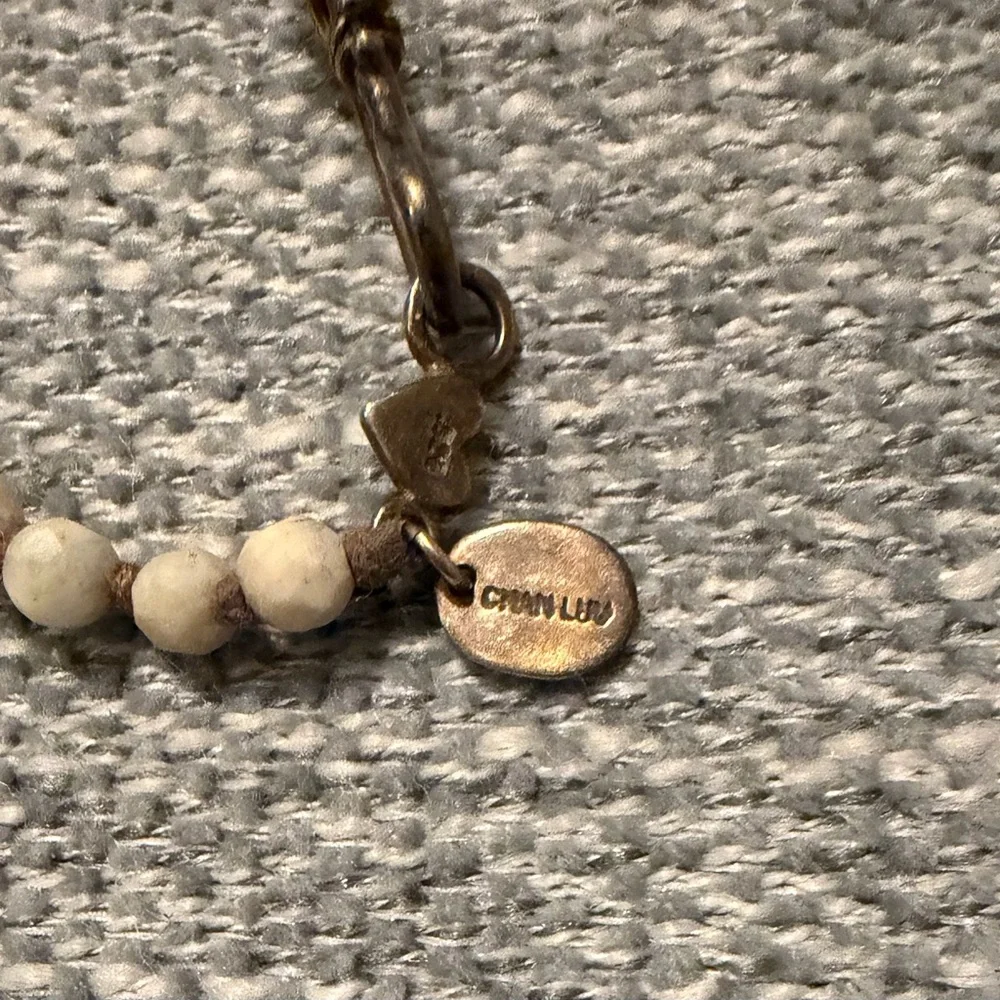 Chan Luu Mixed stone tassel necklace neutral - Picture 5 of 6